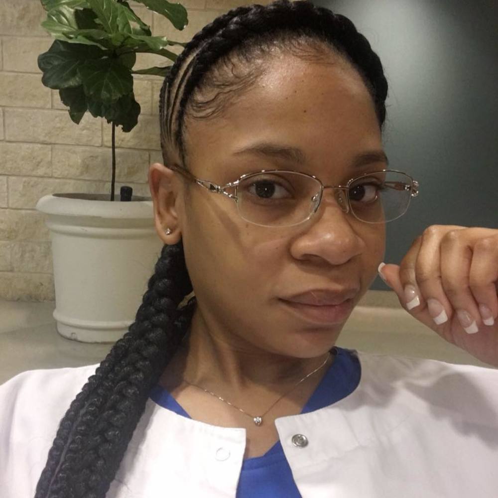 Meet your Posher, Ciara